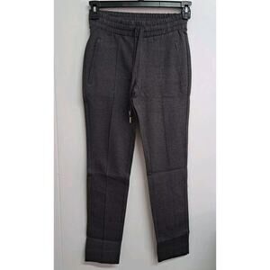 Amazon Essentials Women's Tapered Pant‎